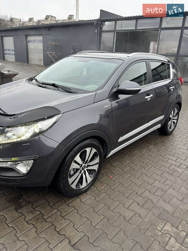 Позашляховик / Кросовер Kia Sportage 2012 в Шептицькому