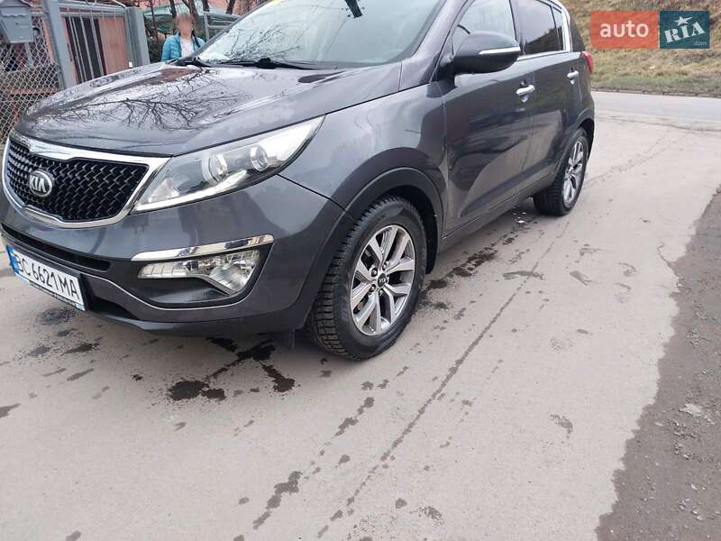 Позашляховик / Кросовер Kia Sportage 2015 в Львові фото 2 Позашляховик / Кросовер Kia Sportage 2015 в Львові