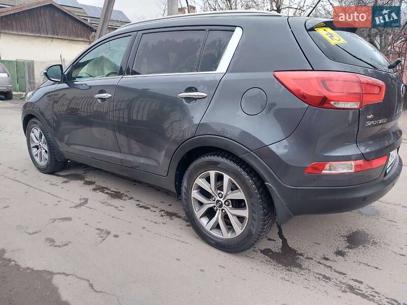 Позашляховик / Кросовер Kia Sportage 2015 в Львові фото 5 Позашляховик / Кросовер Kia Sportage 2015 в Львові