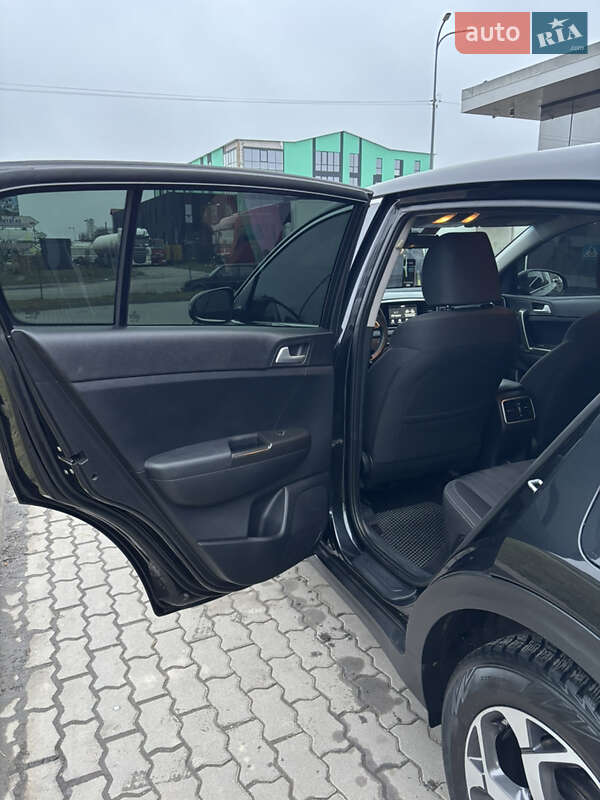 Позашляховик / Кросовер Kia Sportage 2018 в Хмельницькому фото 9 Позашляховик / Кросовер Kia Sportage 2018 в Хмельницькому