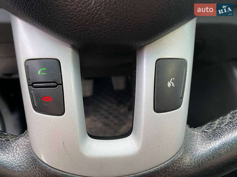 Внедорожник / Кроссовер Kia Sportage 2010 в Львове фото 16 Внедорожник / Кроссовер Kia Sportage 2010 в Львове