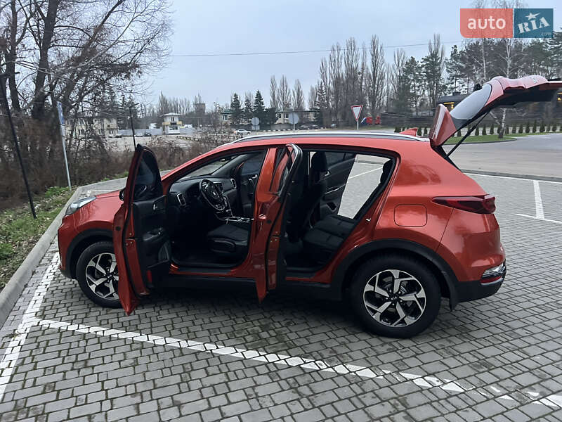 Внедорожник / Кроссовер Kia Sportage 2019 в Киеве