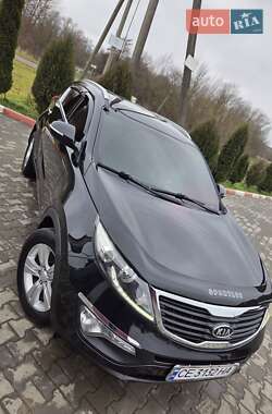 Позашляховик / Кросовер Kia Sportage 2011 в Чернівцях