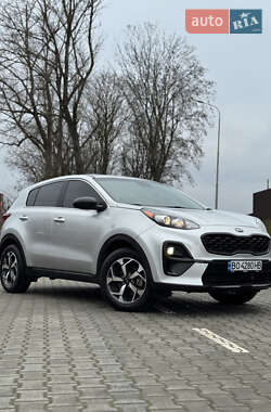 Внедорожник / Кроссовер Kia Sportage 2021 в Тернополе