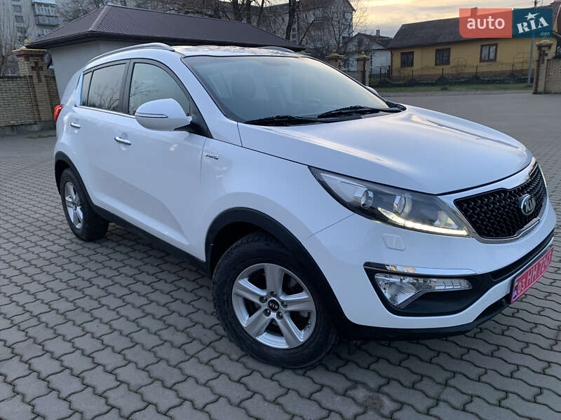 Внедорожник / Кроссовер Kia Sportage 2014 в Радивилове
