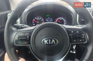 Внедорожник / Кроссовер Kia Sportage 2017 в Светловодске
