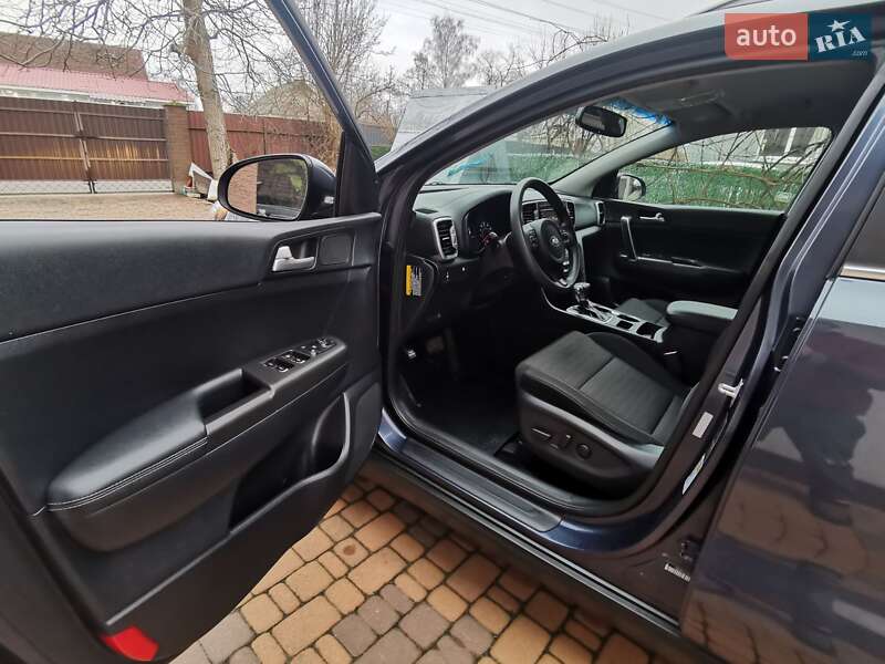 Позашляховик / Кросовер Kia Sportage 2016 в Білій Церкві фото 13 Позашляховик / Кросовер Kia Sportage 2016 в Білій Церкві