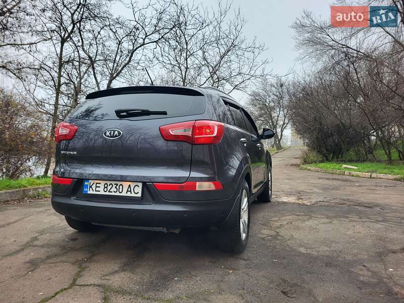 Внедорожник / Кроссовер Kia Sportage 2011 в Кривом Роге