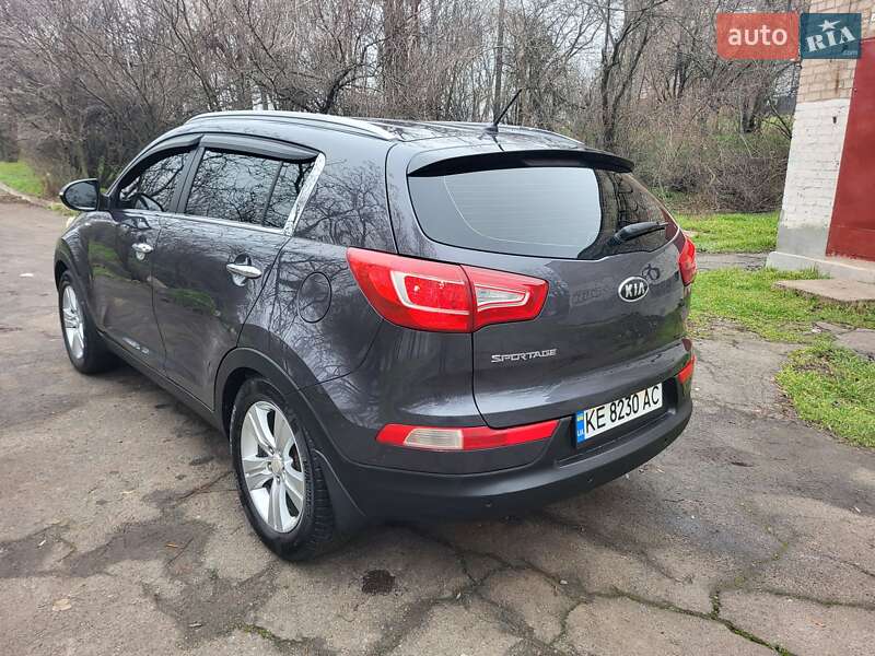 Внедорожник / Кроссовер Kia Sportage 2011 в Кривом Роге