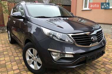 Внедорожник / Кроссовер Kia Sportage 2011 в Ахтырке