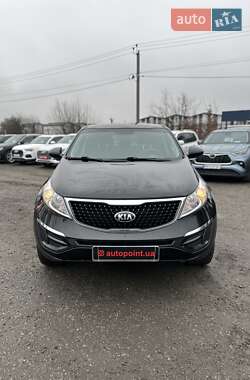 Позашляховик / Кросовер Kia Sportage 2016 в Білогородці