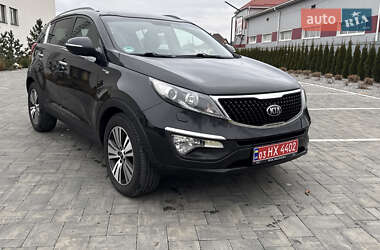 Позашляховик / Кросовер Kia Sportage 2015 в Луцьку