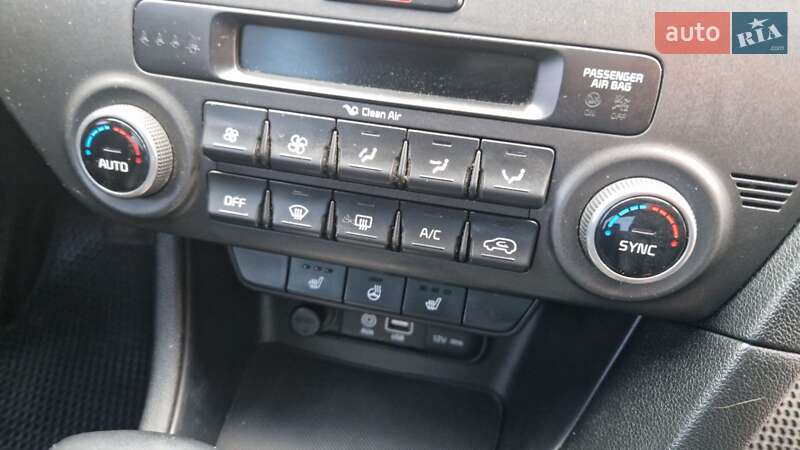 Внедорожник / Кроссовер Kia Sportage 2017 в Каменец-Подольском