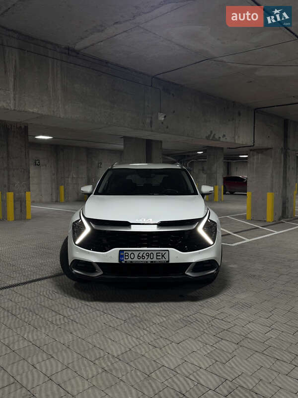 Внедорожник / Кроссовер Kia Sportage 2023 в Тернополе