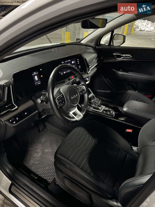 Внедорожник / Кроссовер Kia Sportage 2023 в Тернополе