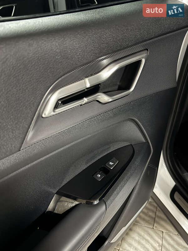 Внедорожник / Кроссовер Kia Sportage 2023 в Тернополе