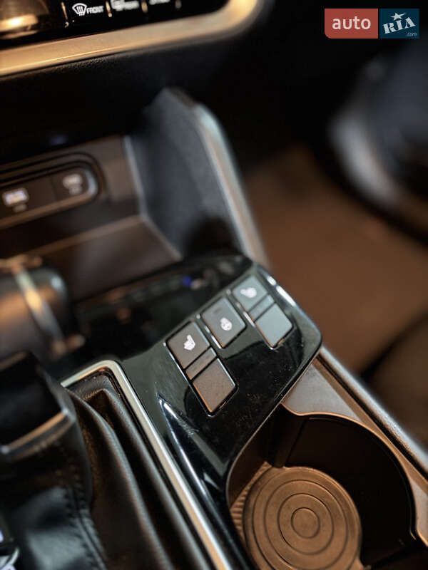 Внедорожник / Кроссовер Kia Sportage 2023 в Тернополе