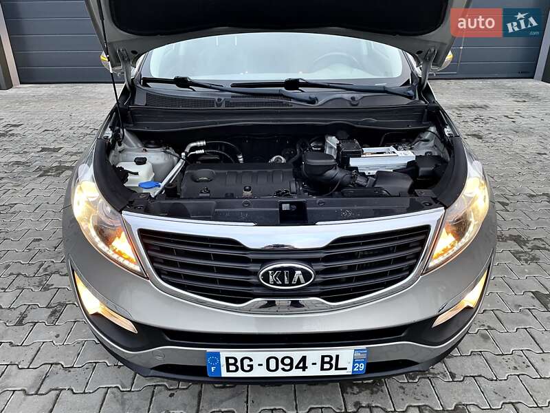 Внедорожник / Кроссовер Kia Sportage 2011 в Ковеле