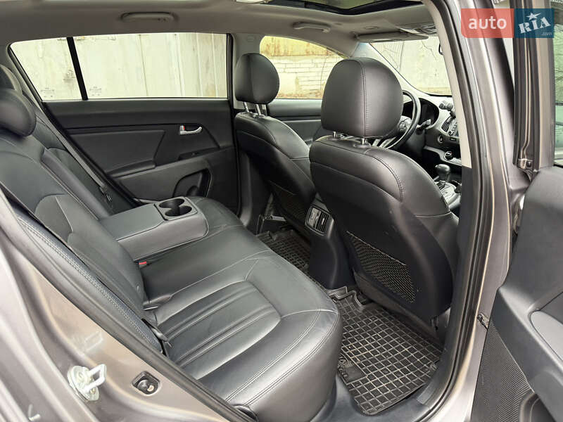 Внедорожник / Кроссовер Kia Sportage 2013 в Одессе