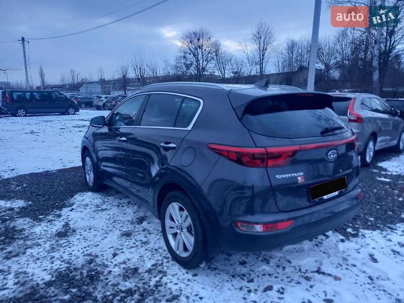 Внедорожник / Кроссовер Kia Sportage 2016 в Луцке
