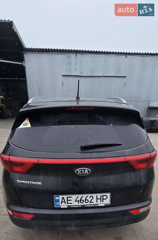 Внедорожник / Кроссовер Kia Sportage 2016 в Апостолово