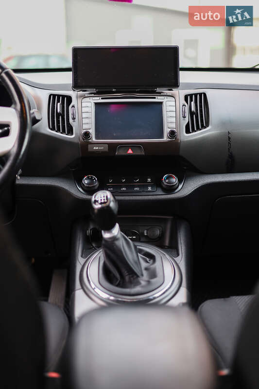 Внедорожник / Кроссовер Kia Sportage 2013 в Львове