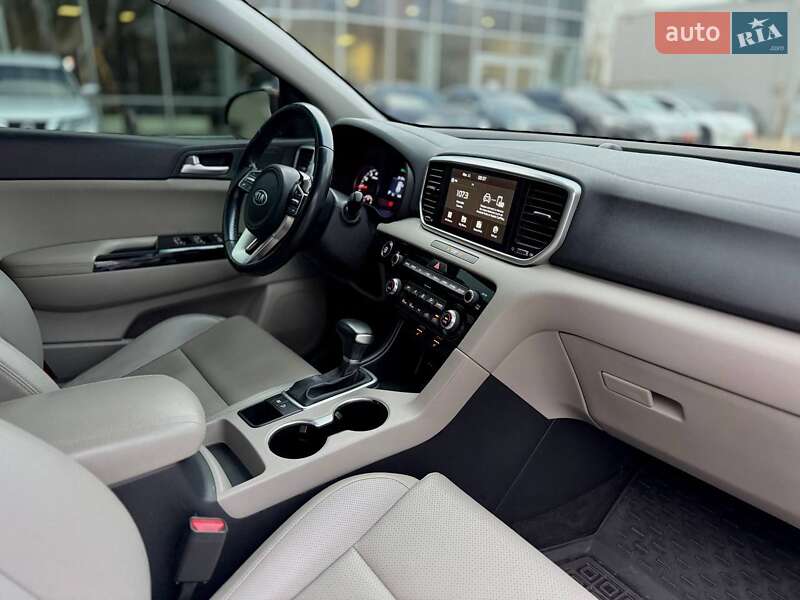 Внедорожник / Кроссовер Kia Sportage 2019 в Днепре