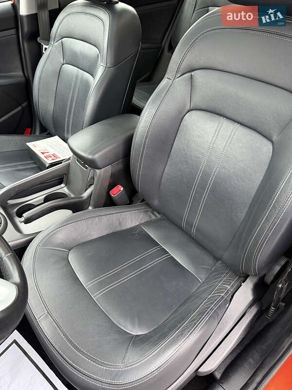 Внедорожник / Кроссовер Kia Sportage 2011 в Виннице