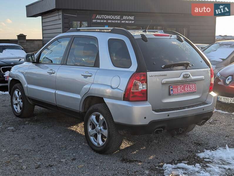Внедорожник / Кроссовер Kia Sportage 2008 в Ровно