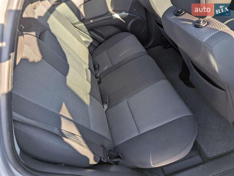 Внедорожник / Кроссовер Kia Sportage 2008 в Ровно