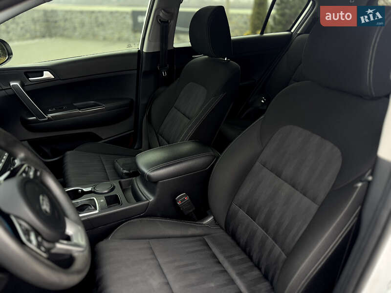 Внедорожник / Кроссовер Kia Sportage 2019 в Мукачево