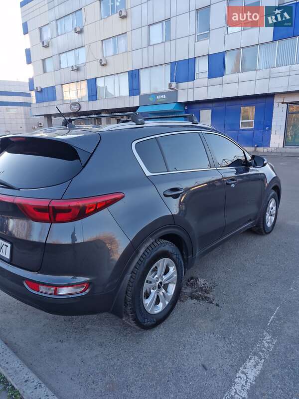 Внедорожник / Кроссовер Kia Sportage 2016 в Кривом Роге фото 10 Внедорожник / Кроссовер Kia Sportage 2016 в Кривом Роге