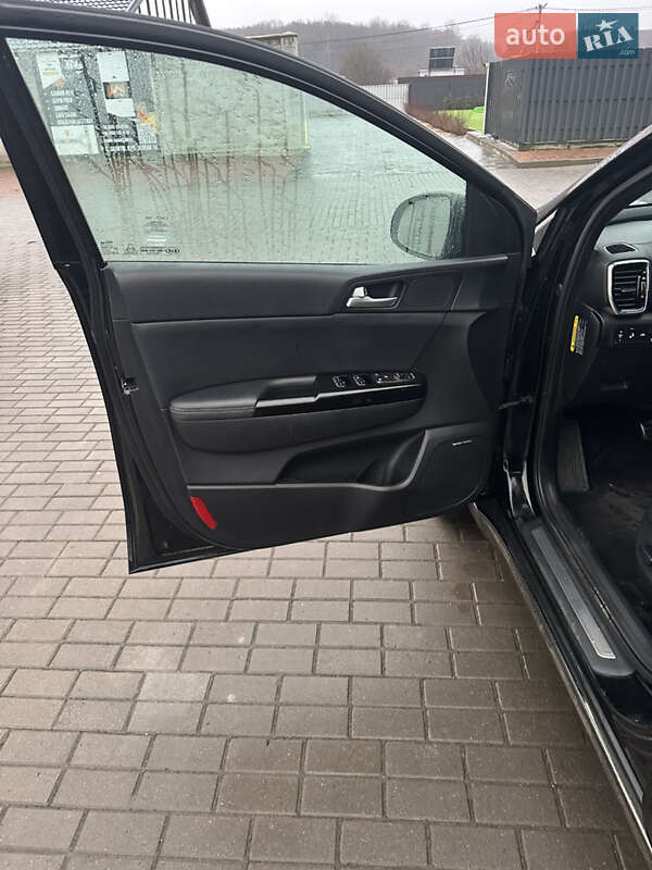 Позашляховик / Кросовер Kia Sportage 2019 в Львові
