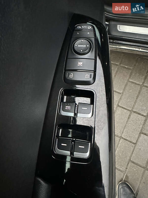 Позашляховик / Кросовер Kia Sportage 2019 в Львові