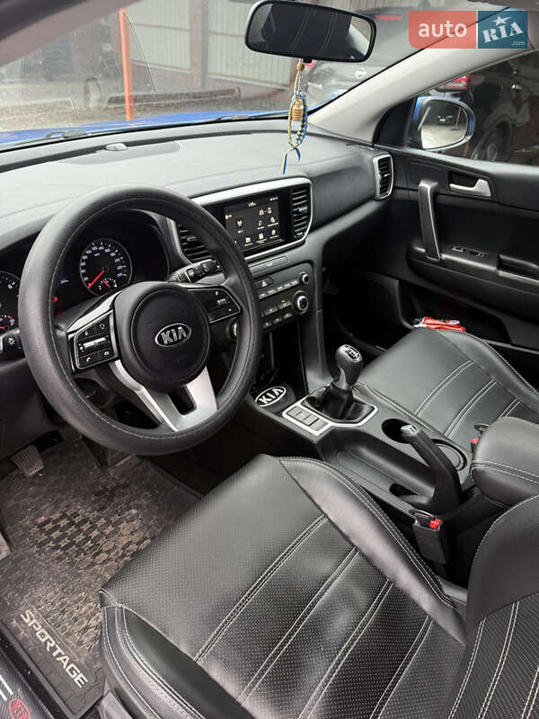 Внедорожник / Кроссовер Kia Sportage 2019 в Каменском