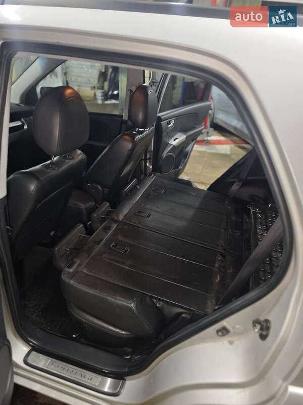 Внедорожник / Кроссовер Kia Sportage 2004 в Львове