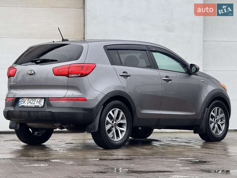 Внедорожник / Кроссовер Kia Sportage 2013 в Сарнах