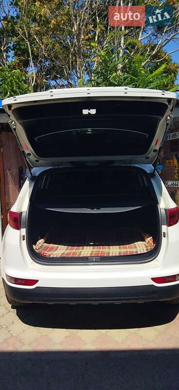 Внедорожник / Кроссовер Kia Sportage 2016 в Одессе