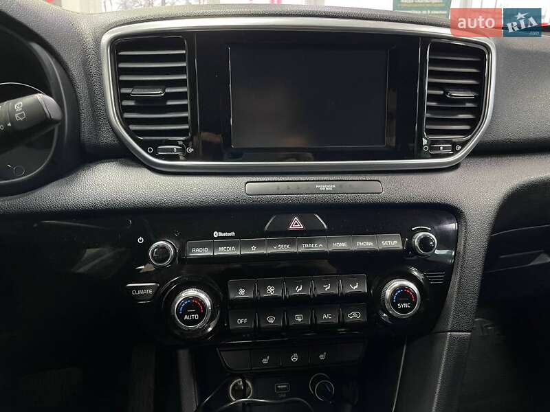 Внедорожник / Кроссовер Kia Sportage 2019 в Киеве