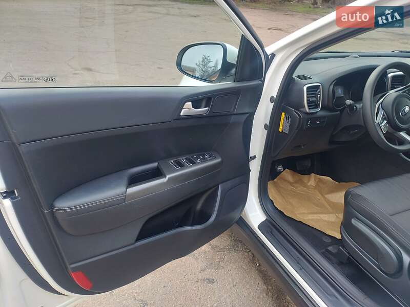 Внедорожник / Кроссовер Kia Sportage 2020 в Верхнеднепровске