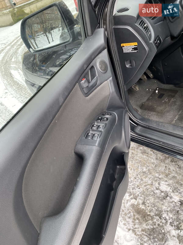 Позашляховик / Кросовер Kia Sportage 2009 в Вінниці