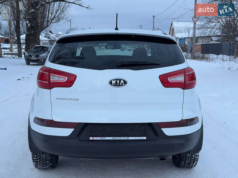 Внедорожник / Кроссовер Kia Sportage 2012 в Киеве