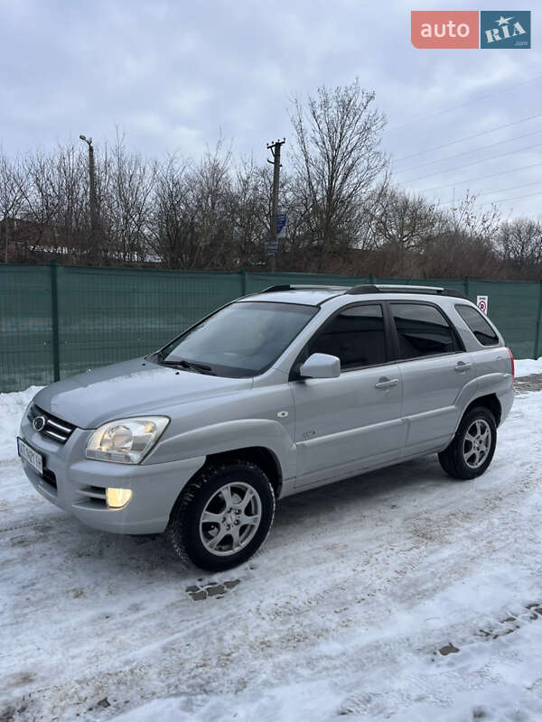 Внедорожник / Кроссовер Kia Sportage 2007 в Ивано-Франковске