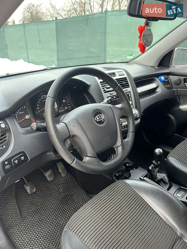Внедорожник / Кроссовер Kia Sportage 2007 в Ивано-Франковске
