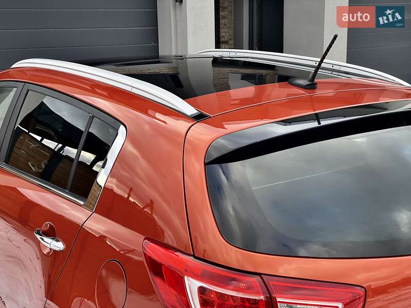 Позашляховик / Кросовер Kia Sportage 2013 в Ковелі