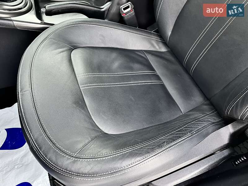 Позашляховик / Кросовер Kia Sportage 2013 в Ковелі