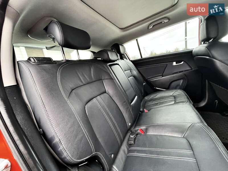 Позашляховик / Кросовер Kia Sportage 2013 в Ковелі