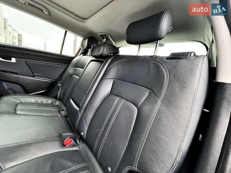 Позашляховик / Кросовер Kia Sportage 2013 в Ковелі