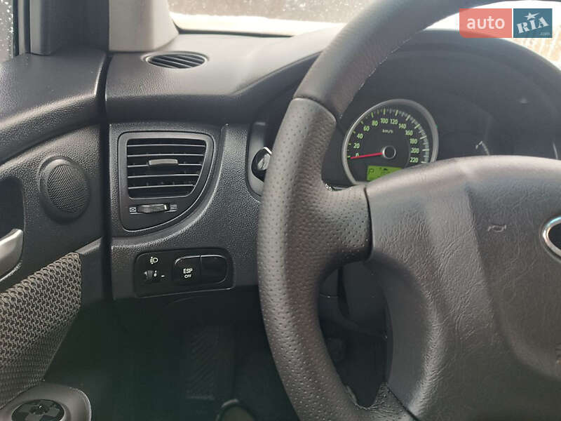 Позашляховик / Кросовер Kia Sportage 2009 в Красилові