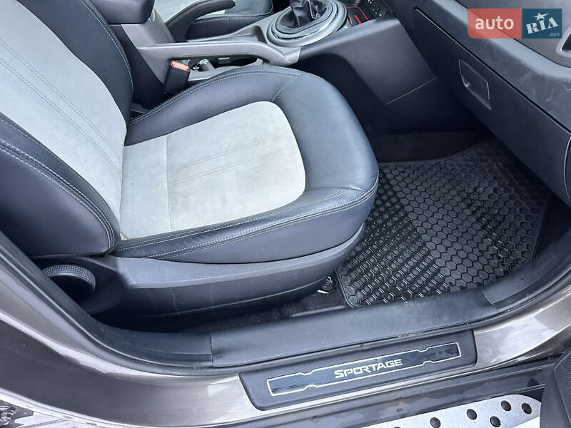 Внедорожник / Кроссовер Kia Sportage 2014 в Ковеле фото 12 Внедорожник / Кроссовер Kia Sportage 2014 в Ковеле